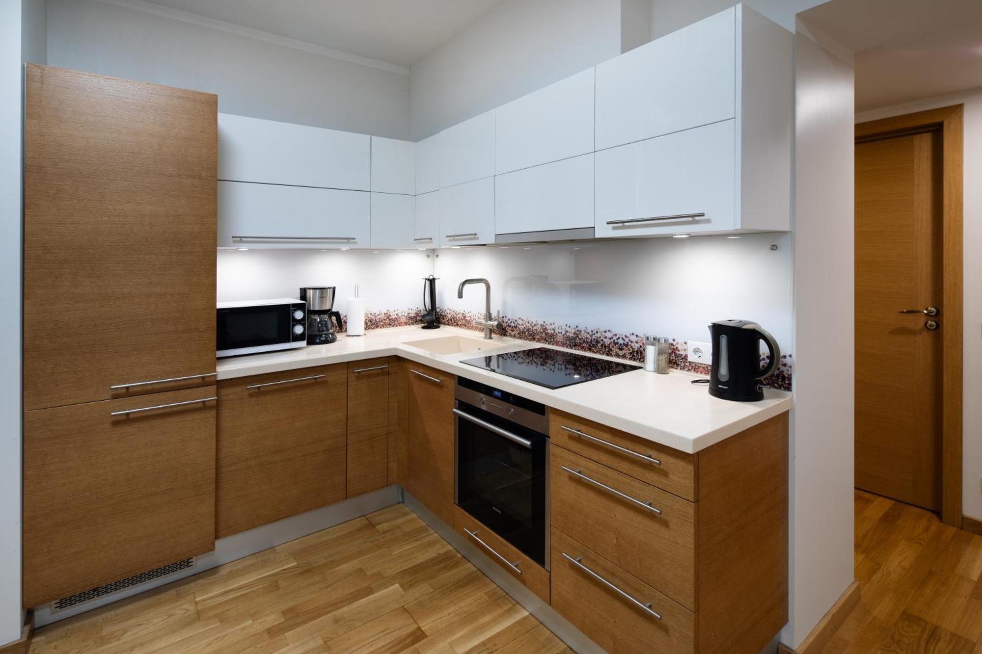 Riga Embassy Center Apartment With Parking Exterior foto